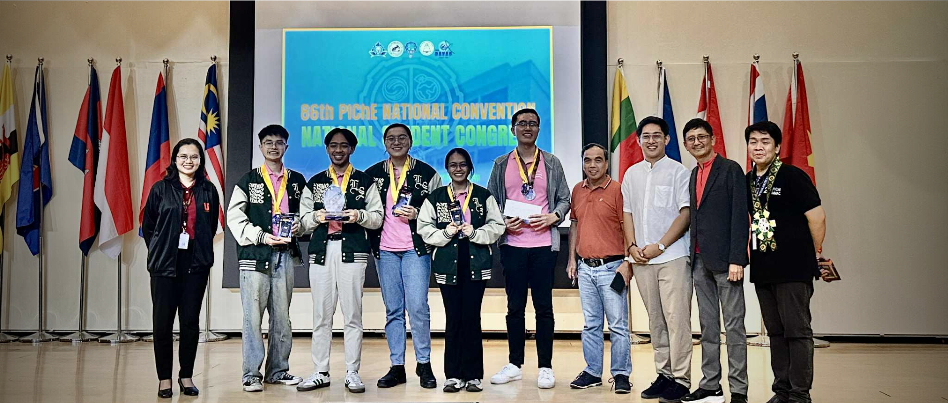 GCOE students sweep awards at the 86th PIChE Student Congress